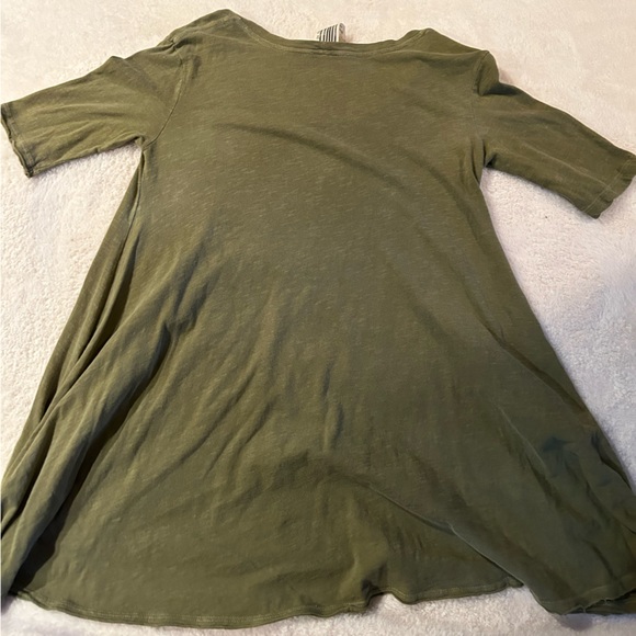 Free People Tee - Picture 3 of 3